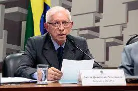 OIBR3: ‘briga por mercado dominado, diz ex-ministro’